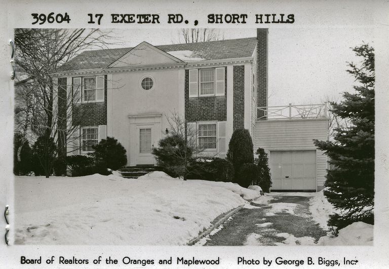          17 Exeter Road, Short Hills picture number 1
   