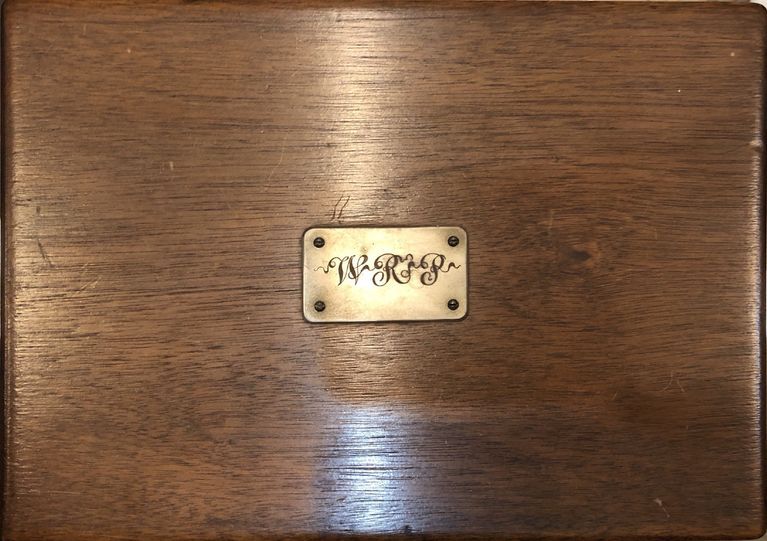          Parsil: Humidor with Pipes belonging to Parsil Family picture number 1
   