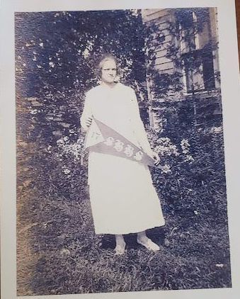         Caparn: Kathleen E. Caparn with Short Hills High School Banner picture number 1
   
