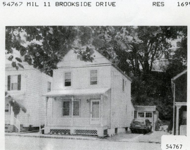          BrooksideDrive11MB picture number 1
   