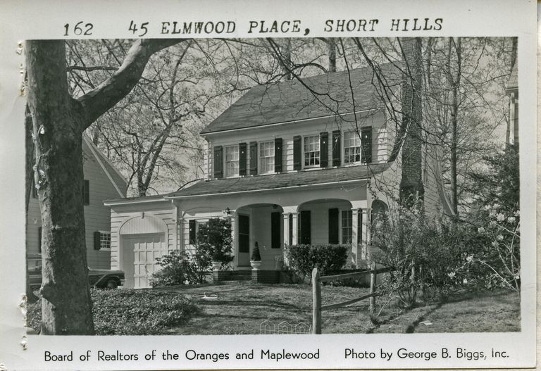          ElmwoodPlace45SH picture number 1
   