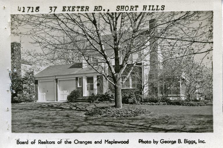          37 Exeter Road, Short Hills picture number 1
   