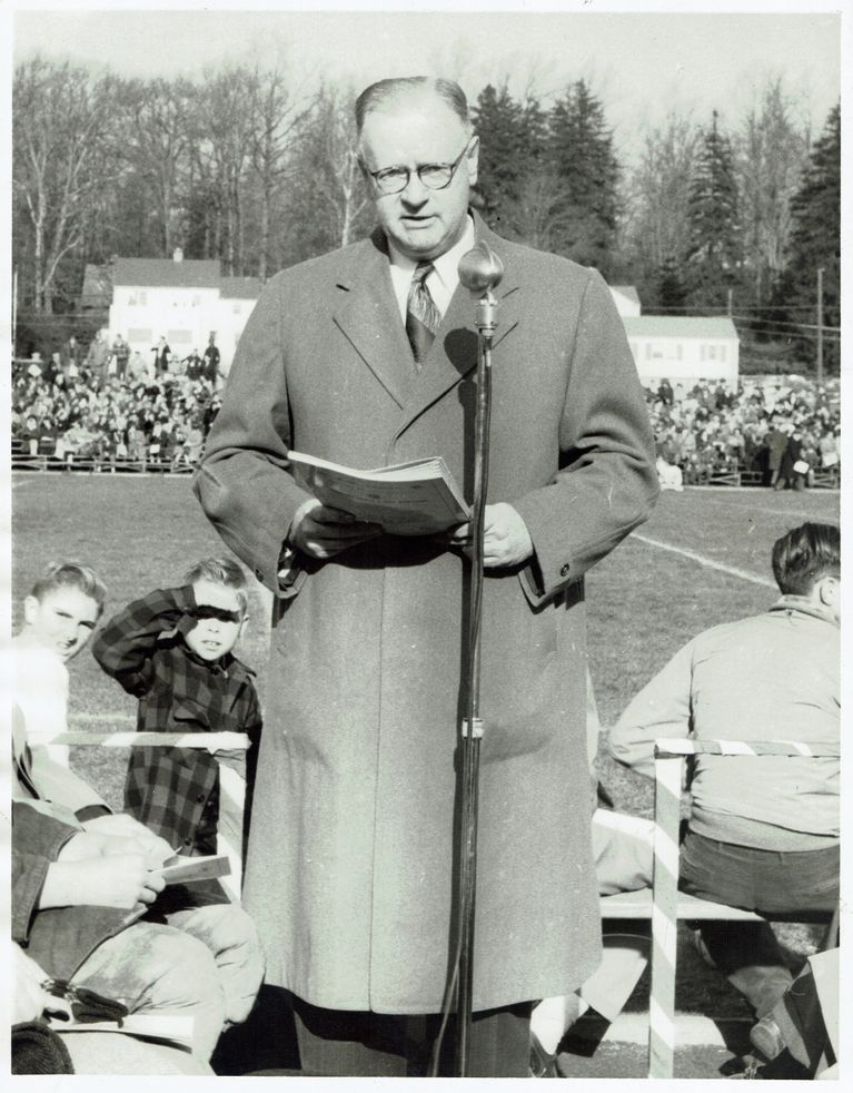          Faddis: Robert Faddis at the Dedication of the Millburn Athletic Field, 1948 picture number 1
   