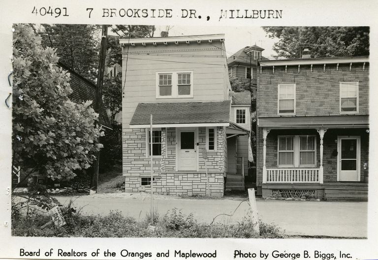          BrooksideDrive7MB picture number 1
   
