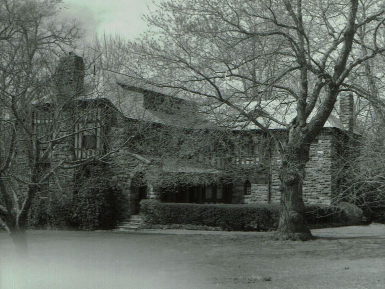          71 Taylor Road, 1908 picture number 1
   