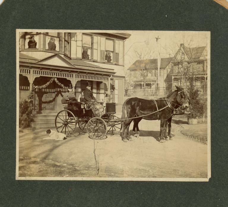          Mangold: William Peter Mangold in Carriage picture number 1
   