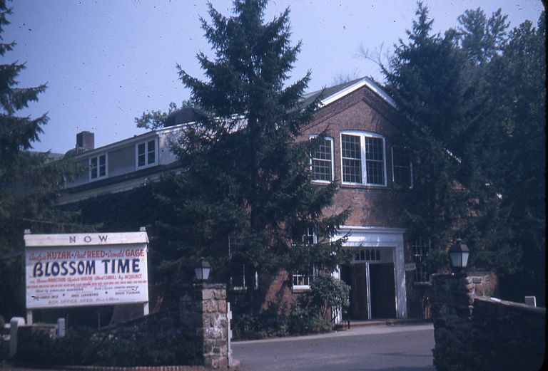          Paper Mill Playhouse: Photograph of Paper Mill Playhouse from Brookside Drive picture number 1
   
