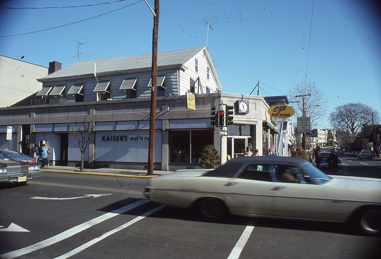          Millburn Avenue: EJ's Eat and Run Luncheonette, 1979 picture number 1
   