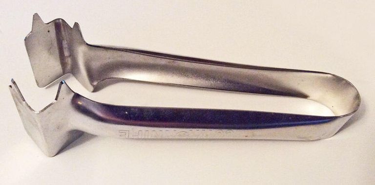          Martin: Gustave Martin Metal Corn Knife picture number 1
   