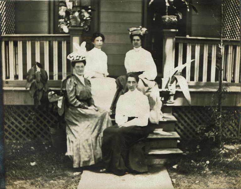          Marshall-Schmidt Album: Elizabeth Schmidt-Marshall and 3 Women Seated on Porch Steps picture number 1
   