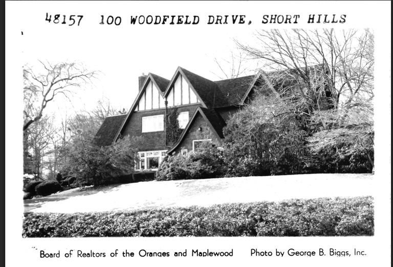          100 Woodfield Drive picture number 1
   