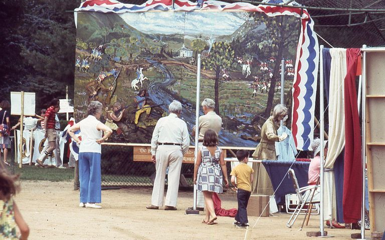          July 4: Battle of Springfield Painting, 1976 picture number 1
   