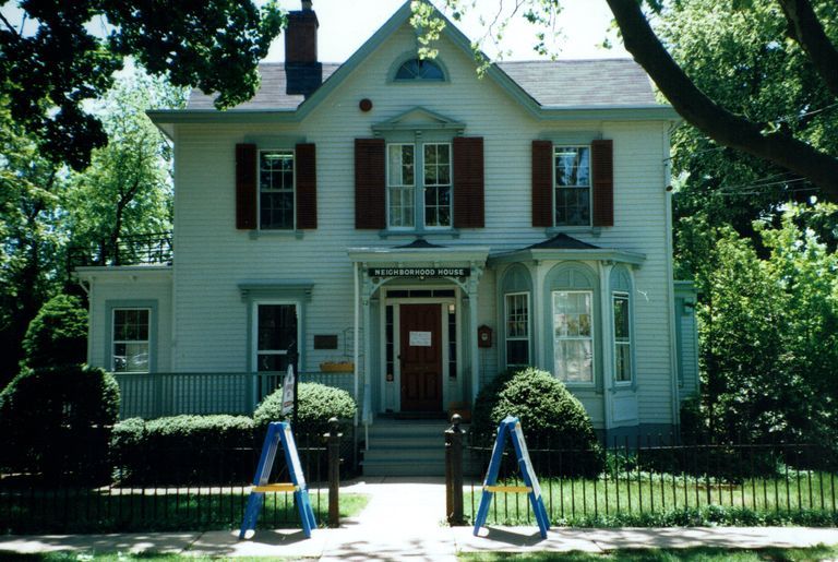          12 Taylor Street; Photograph from c. 1999.
   