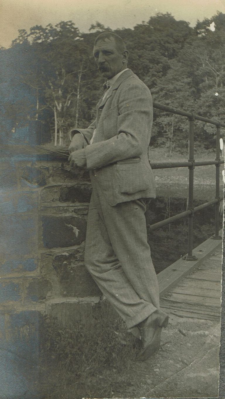          Marshall-Schmidt Album: Frank Marshall on a Bridge picture number 1
   