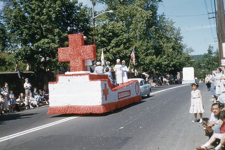          Centennial Parade: Millburn-Short Hills Red Cross Float, 1957 picture number 1
   
