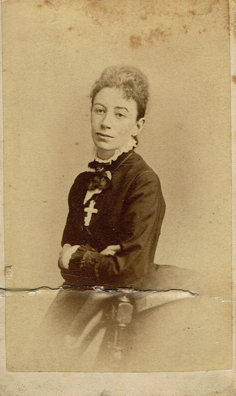          Kellogg: Bessie Young, 1876 picture number 1
   