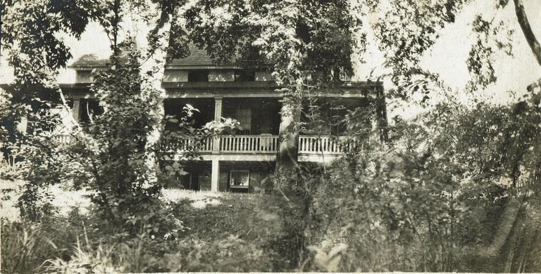          Brison Home Front View picture number 1
   