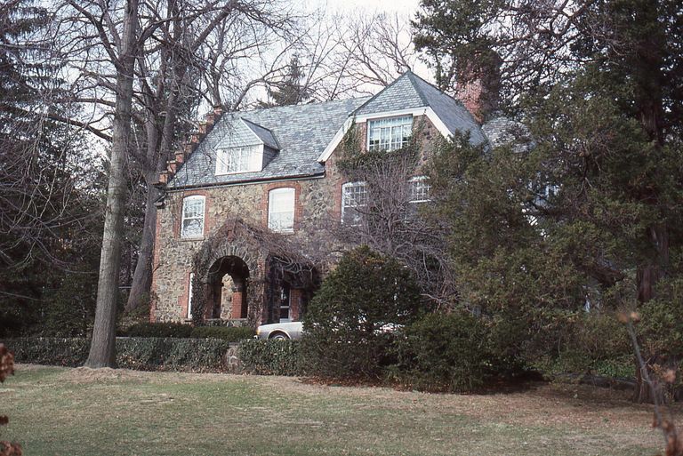          71 Western Drive, 1979 picture number 1
   