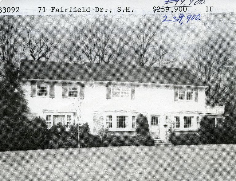          71 Fairfield Drive, Short Hills picture number 1
   