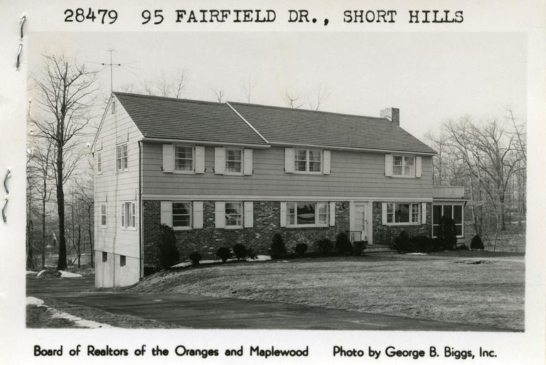          95 Fairfield Drive, Short Hills picture number 1
   