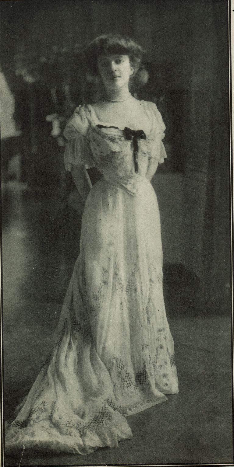          Blood Estate: Alice Roosevelt Wedding to Nicholas Longworth Wedding Clippings, 1906 picture number 1
   