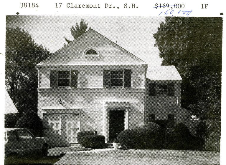          17 Claremont Drive, Short Hills picture number 1
   