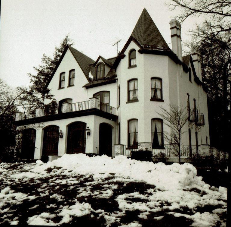          37 Highland Avenue picture number 1
   