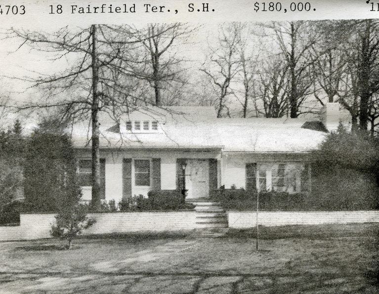          18 Fairfield Terrace, Short Hills picture number 1
   