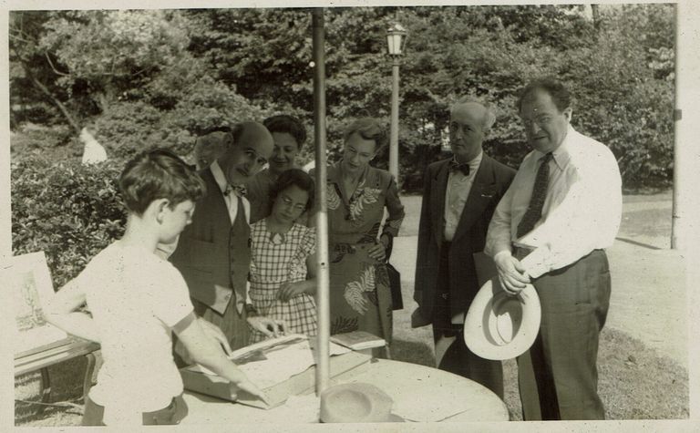          Millburn Art Center 1946 Scrapbook: Demonstrating Artists at the Village Festival in Taylor Park, 1946 picture number 1
   