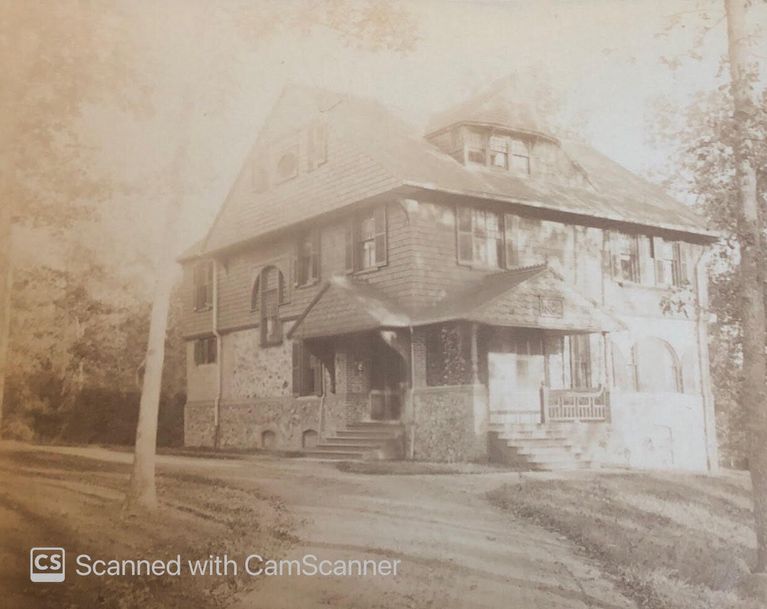          62 Western Drive, c. 1884 picture number 1
   