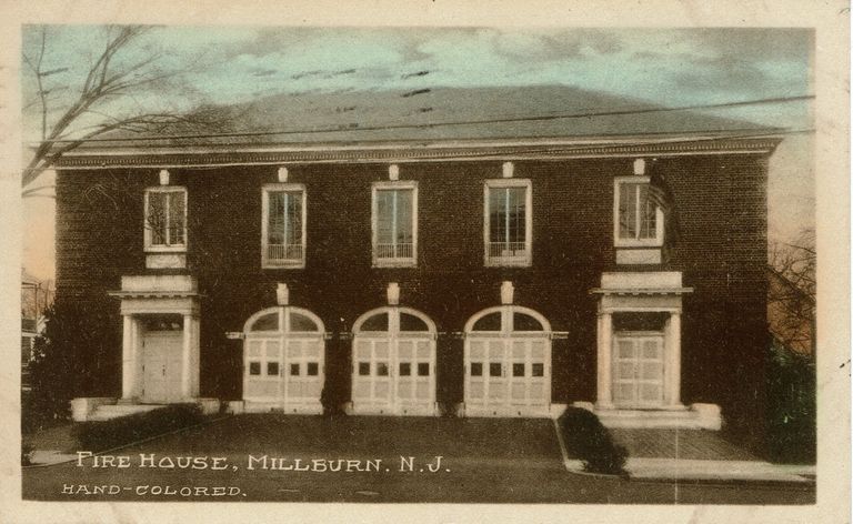          Fire Department: Fire House/Town Hall, 1929 picture number 1
   