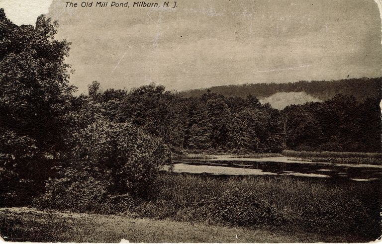          Old Mill Pond, Millburn, 1912 picture number 1
   