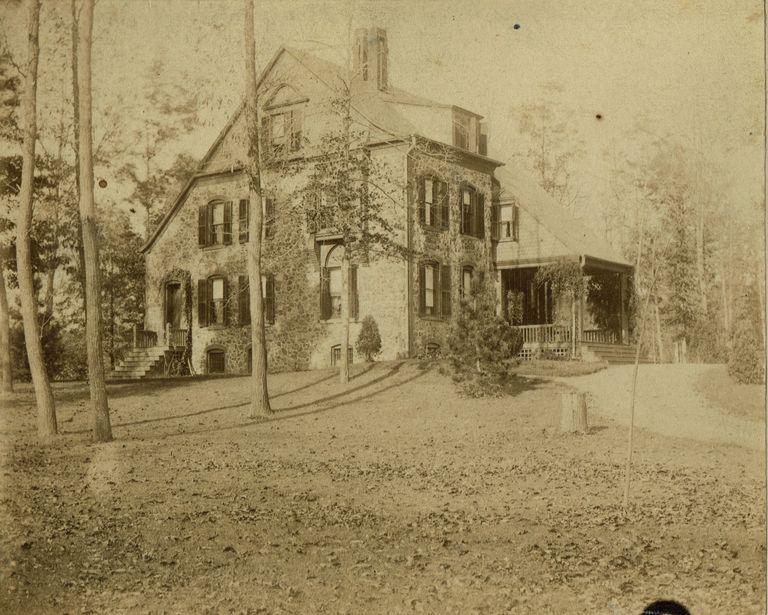          18 Chestnut Place, c. 1880 picture number 1
   