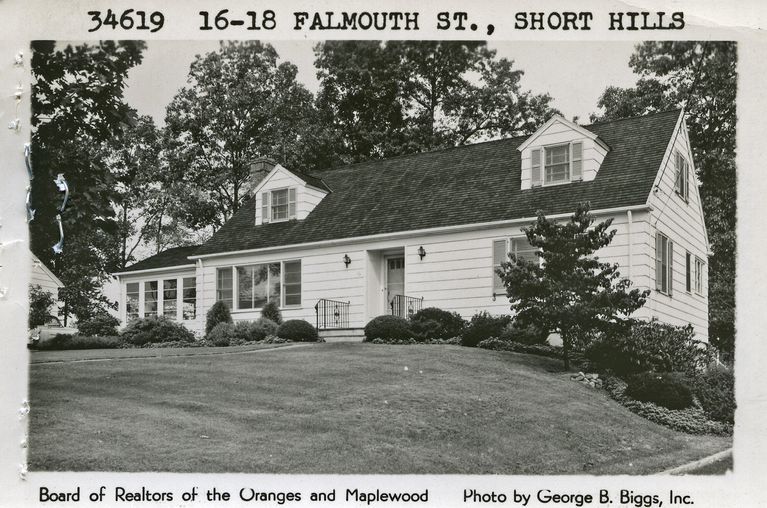          16 Falmouth Street, Short Hills picture number 1
   