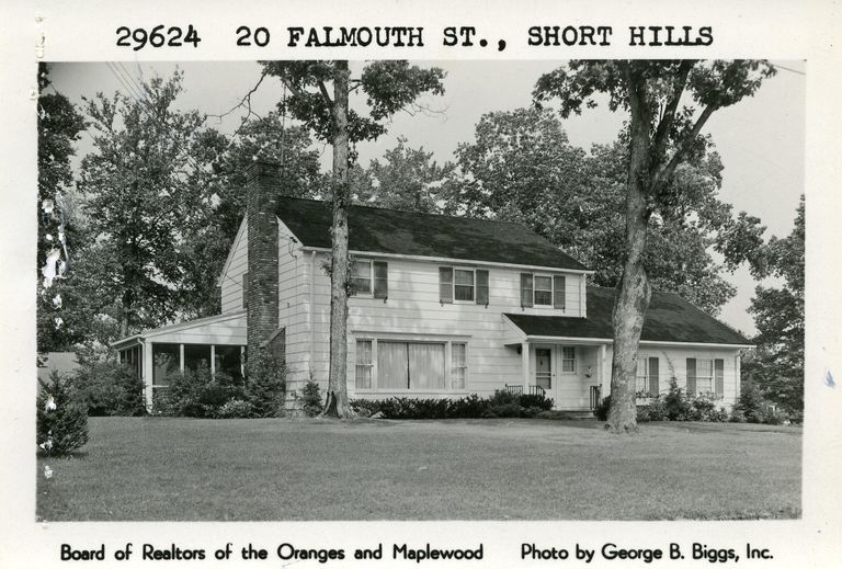          20 Falmouth Street, Short Hills picture number 1
   