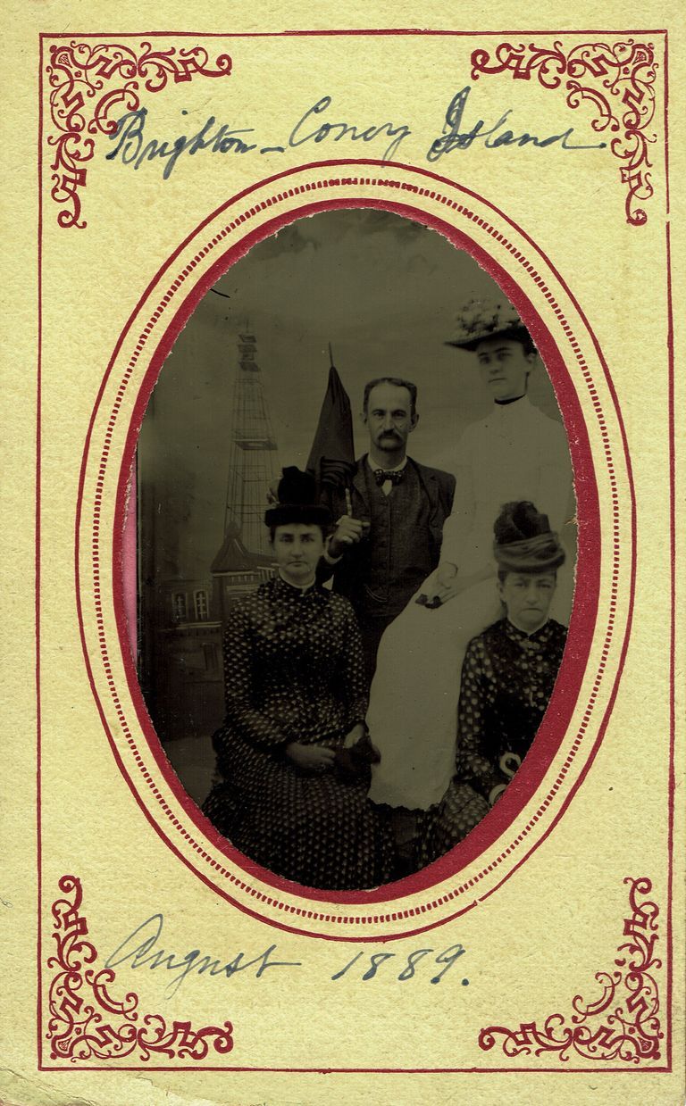          Brison: Edward, Mable, Elizabeth and Emily Brison, 1889 picture number 1
   