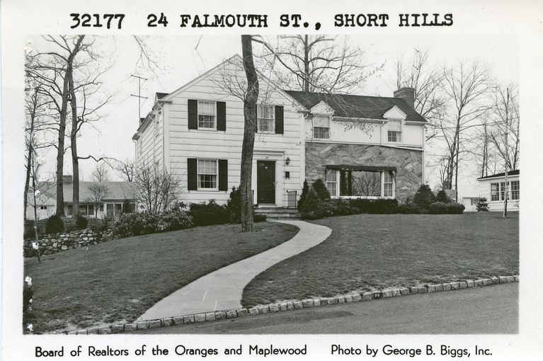          24 Falmouth Street, Short Hills picture number 1
   