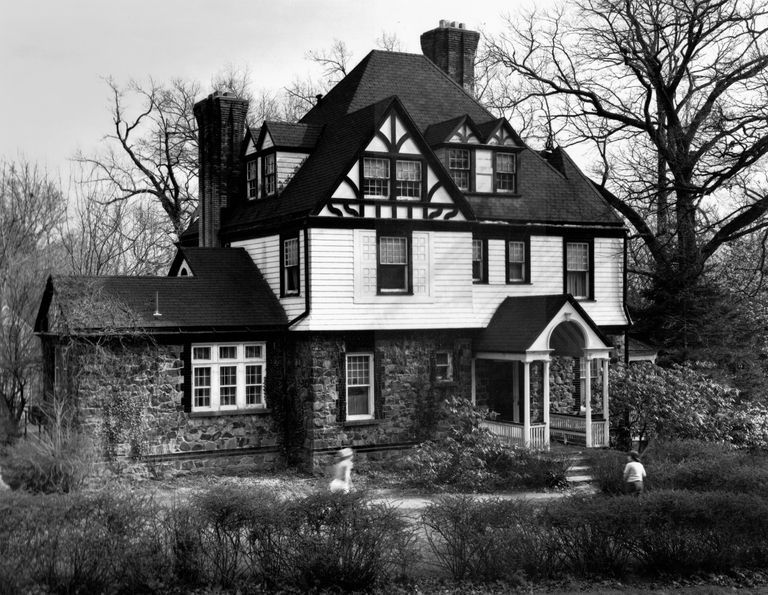          Architect: James Brown Lord, Hartshorn House #27; Queen Anne Style
   