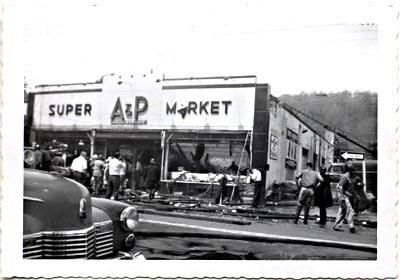          A&P Fire Photograph picture number 1
   