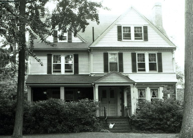          11 Western Drive, c. 1890 picture number 1
   