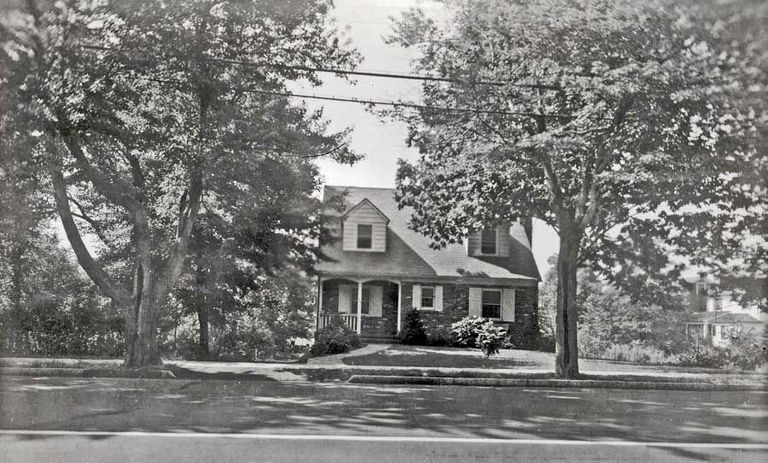          262 Millburn Avenue, 1943 picture number 1
   