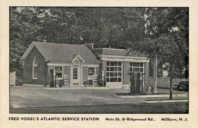          Fred Vogel's Atlantic Service Station, Millburn picture number 1
   