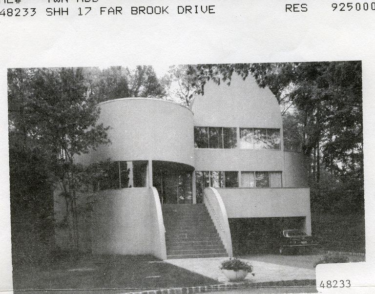          FarBrookDrive17SH picture number 1
   
