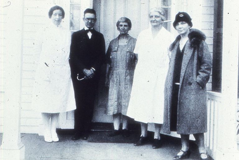          MacPherson: Dr. MacPherson and Nurses at Neighborhood House, Millburn picture number 1
   