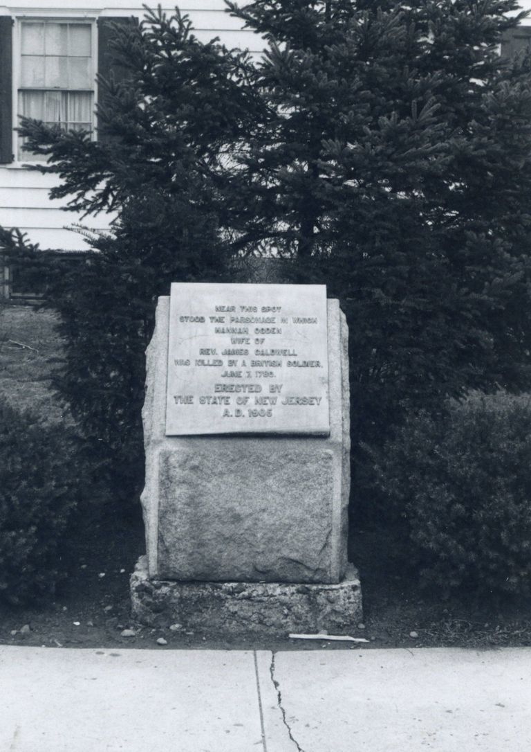          Battle of Springfield: Caldwell House and Hannah Caldwell Monument, 1780 picture number 1
   