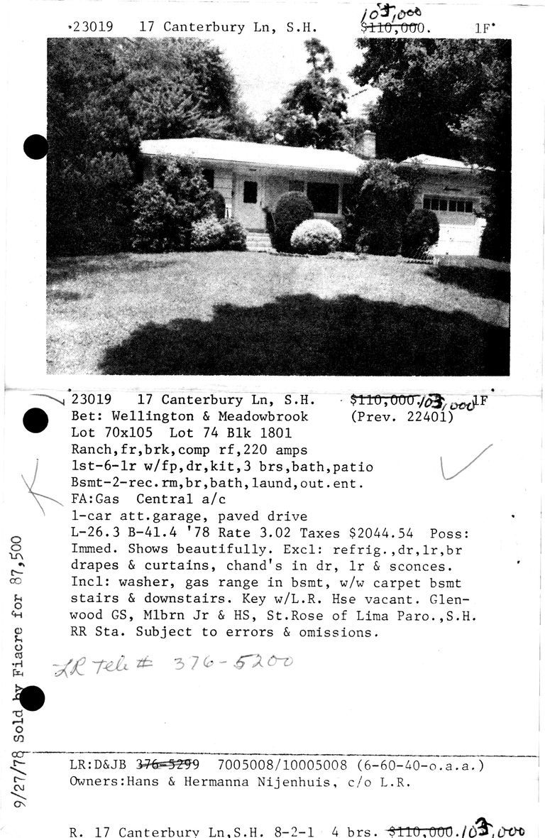          17 CANTERBURY LANE picture number 1
   