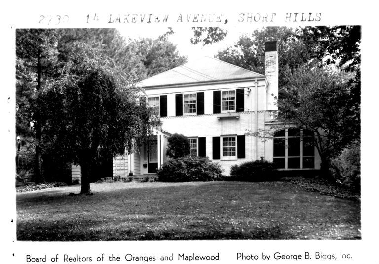          14 Lakeview Avenue picture number 1
   