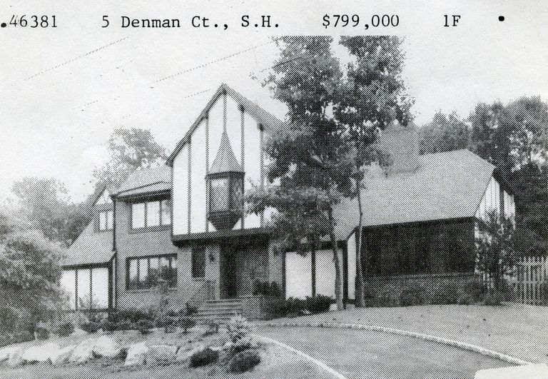          5 Denman Court, Short Hills picture number 1
   