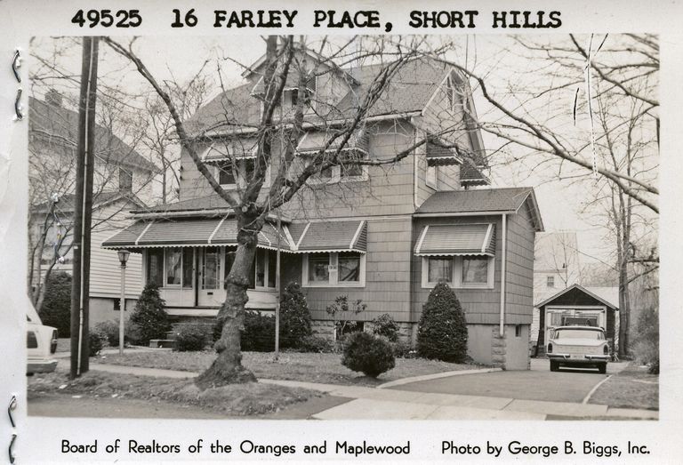          FarleyPlace16SH picture number 1
   
