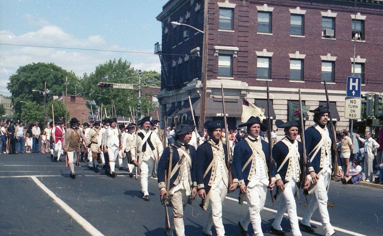          Battle of Springfield: Battle of Springfield Bicentennial Parade, 1980 picture number 1
   